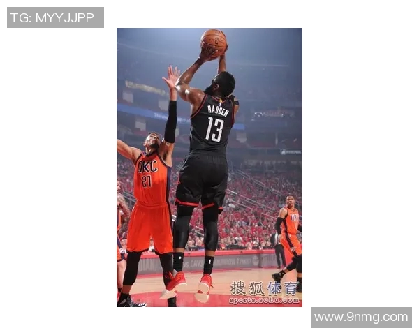 今日火箭对阵雷霆比赛数据分析及精彩瞬间回顾